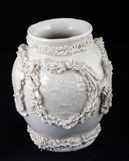 Robert Chamberlin, Empty Vessel 221, 2014
Porcelain with porcelain decoration, 6 x 5 x 6 inches (15 x 13 x 15 cm)